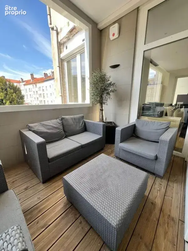 Plateau de bureaux 269 m², terrasse, garage - photo 4