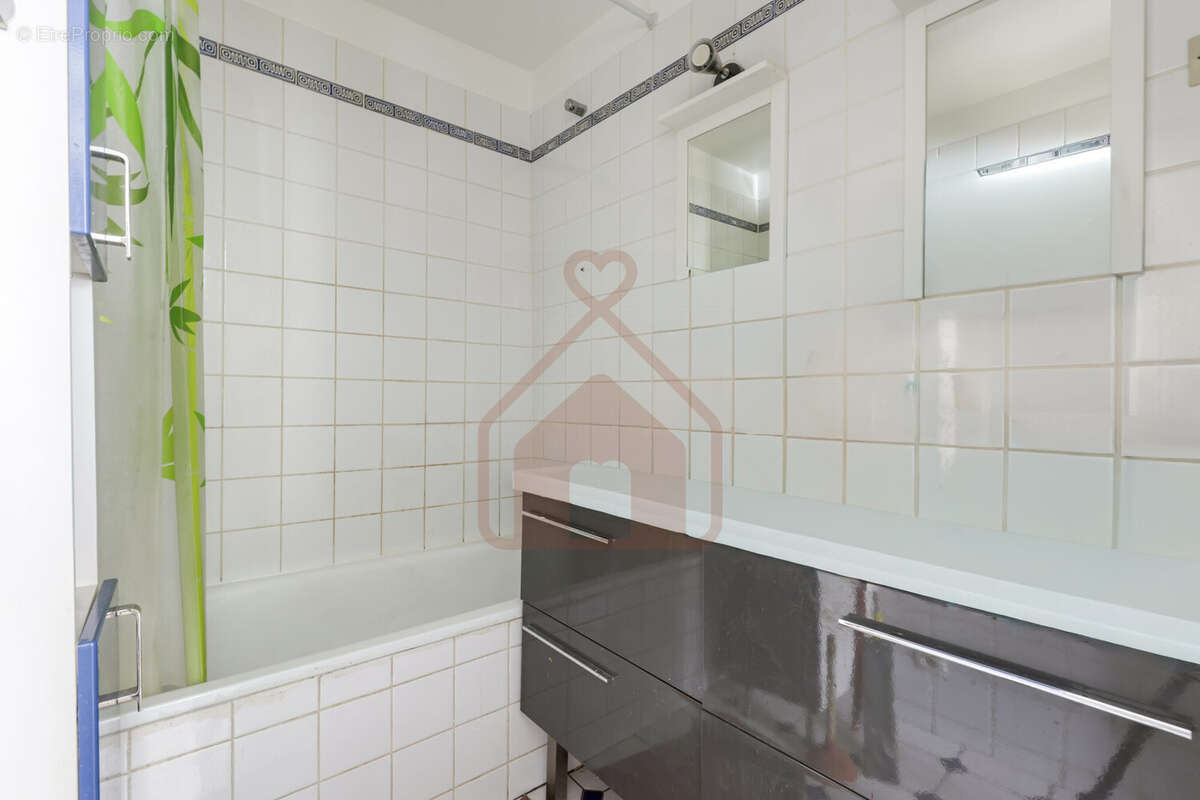 Appartement à LE KREMLIN-BICETRE