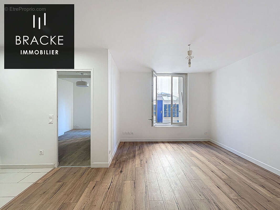 Appartement à NANTERRE