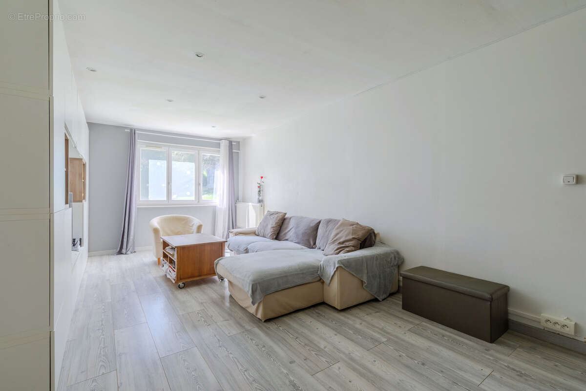 Appartement à SAINT-PRIEST