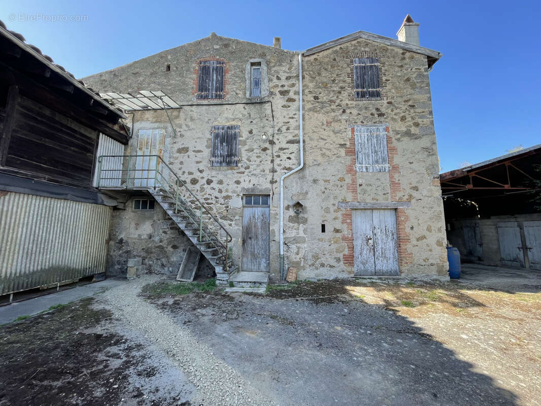 Maison à DAVEZIEUX