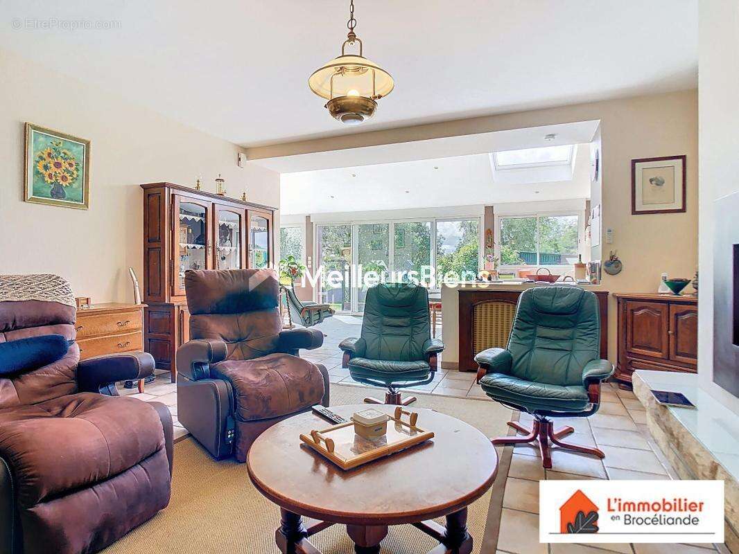 Maison à PLELAN-LE-GRAND