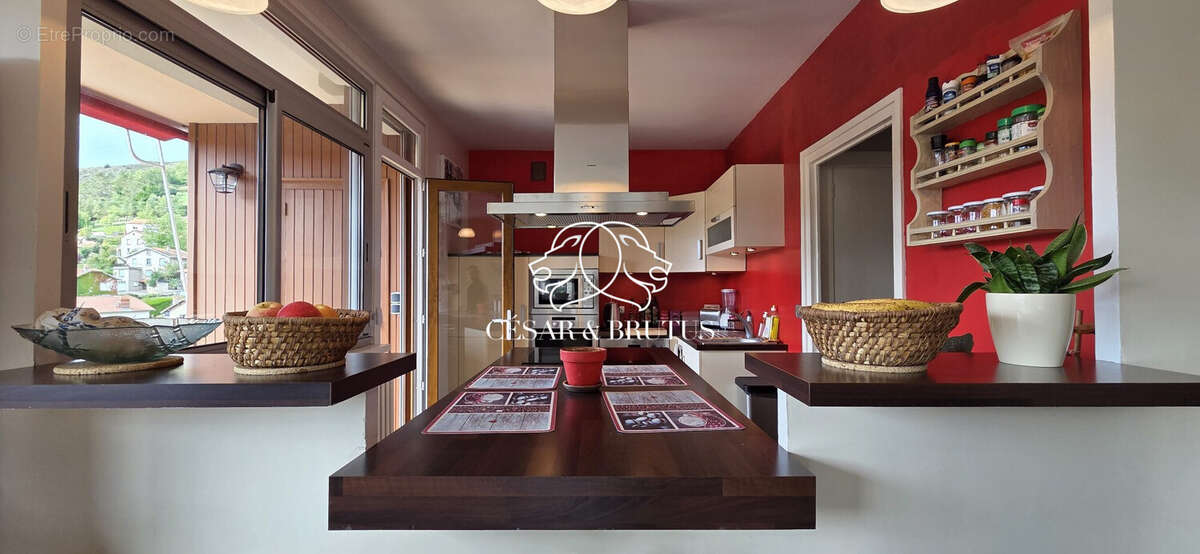 Appartement à VALS-PRES-LE-PUY