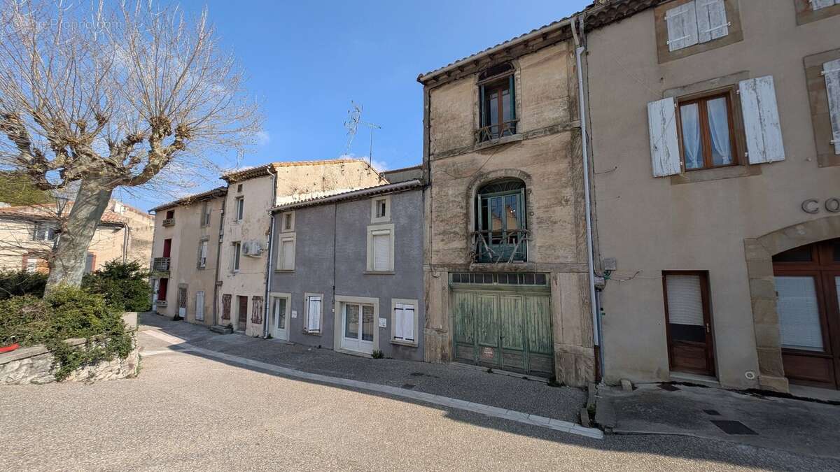 Maison à PEZENS