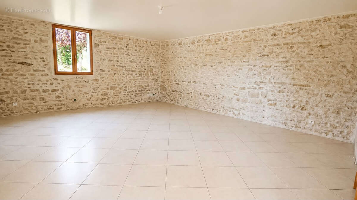 Appartement à GUERVILLE
