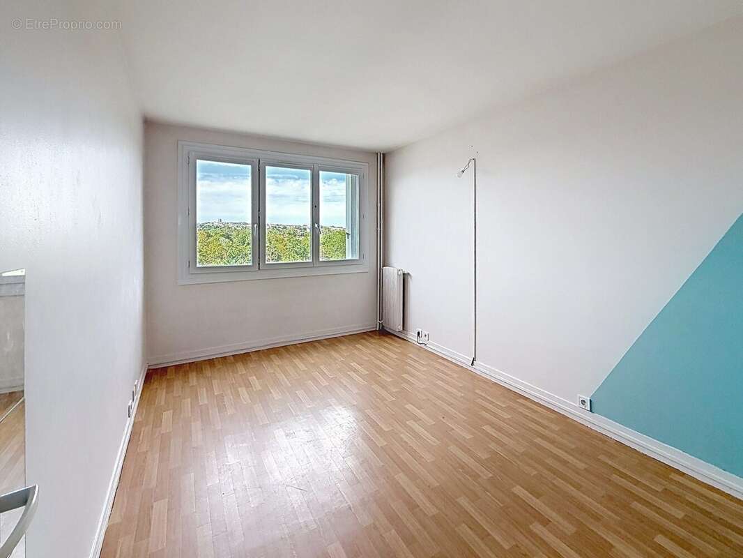 Appartement 70 m² à Champigny-Sur-Marne  - photo 4