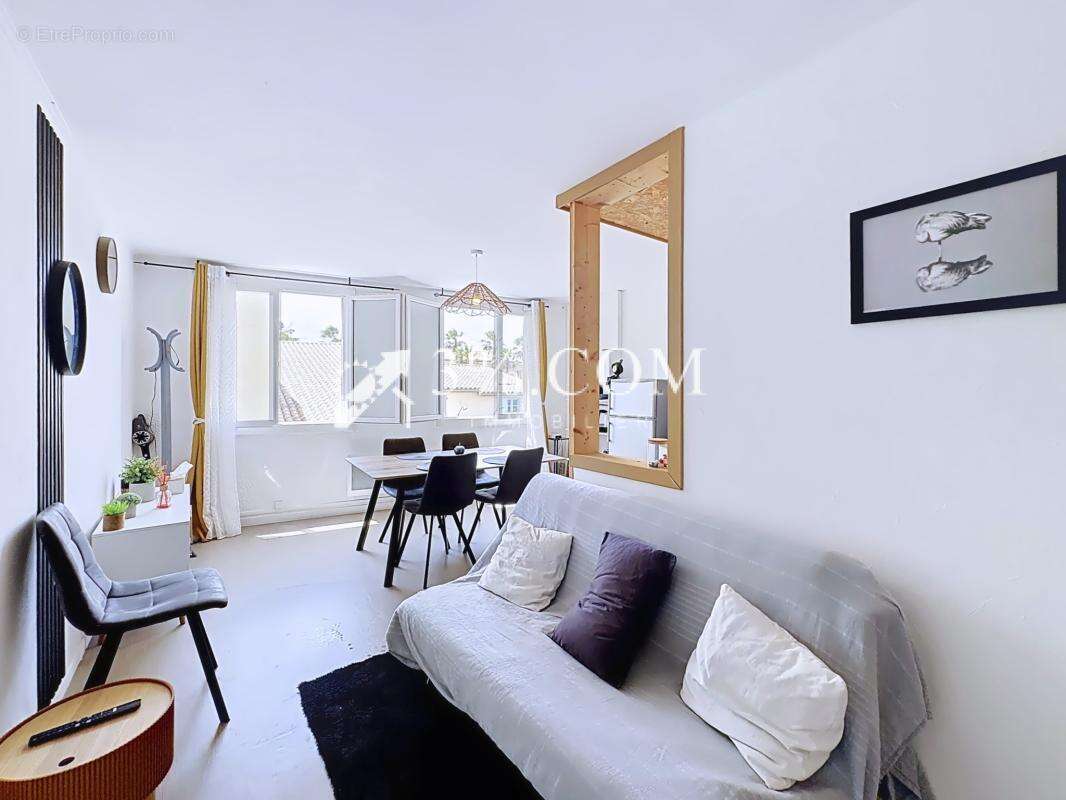 GRUISSAN VILLAGE   Charmant appartement T3 au coeur d'un envi - photo 4