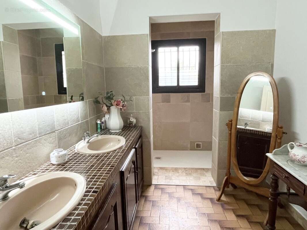 Maison à PRIGONRIEUX