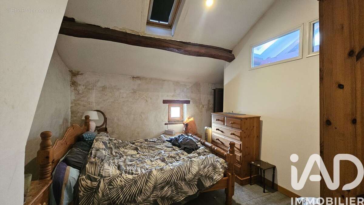 Maison 117 m² à Saint-Gaudent  - photo 9