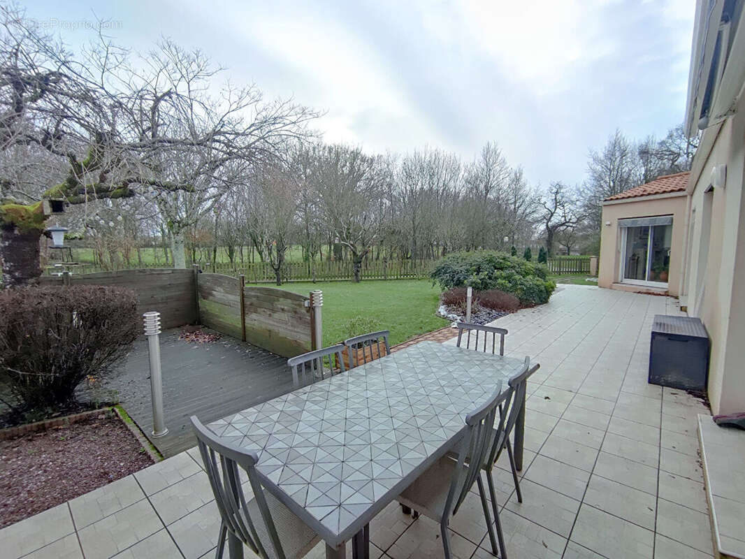 Maison à SAINTE-FLAIVE-DES-LOUPS