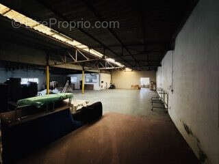 Commerce à ARS-SUR-MOSELLE