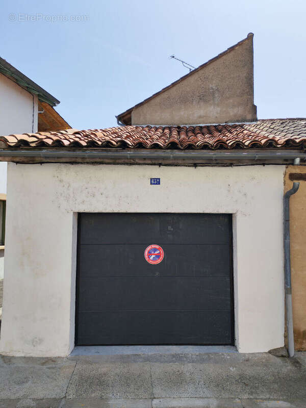 Parking à MOISSAC