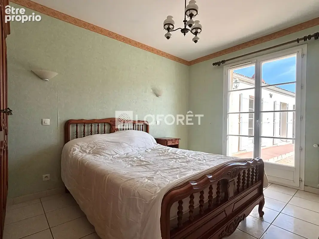 Maison Saint Georges Des Coteaux 4 pièces 112 m2 - photo 3