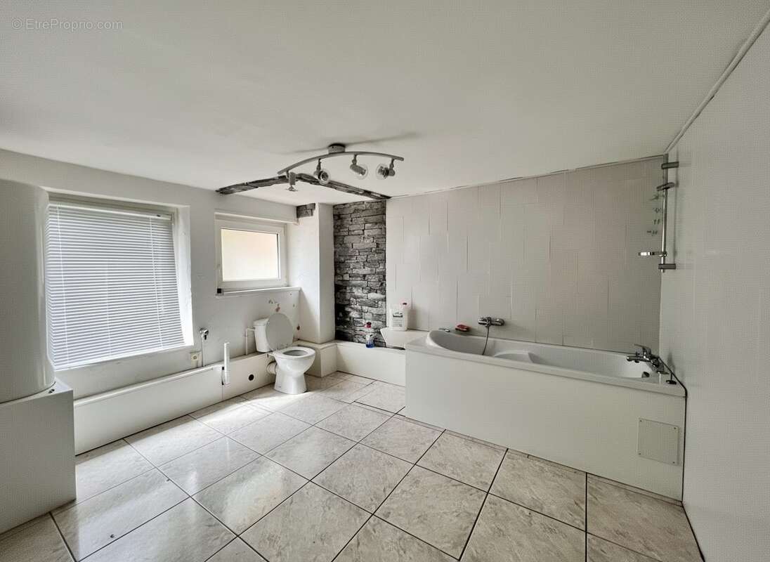 Appartement à SENONES
