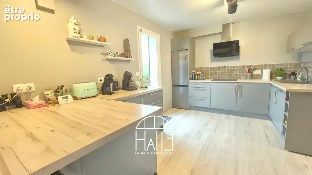 Maison 5 pièces 105 m² à vendre à Chabanais (16150) - photo 4