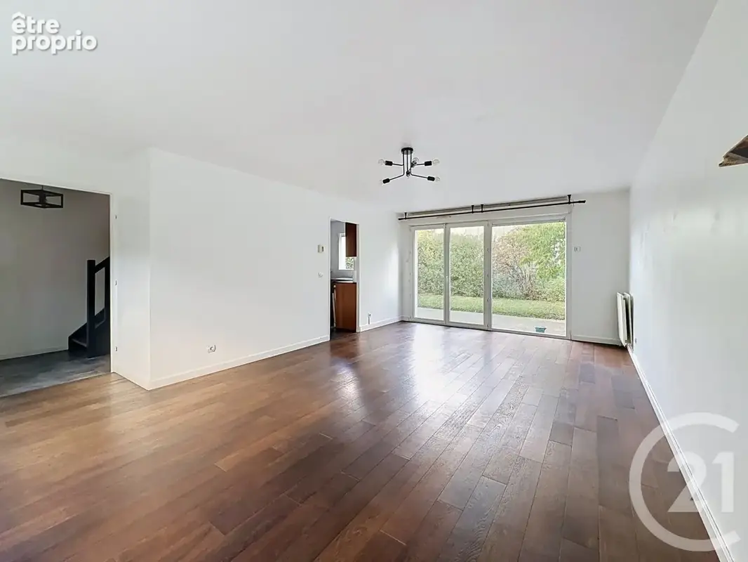 Maison 5 pièces 89 m² à vendre à Moissy-Cramayel (77550) - photo 3