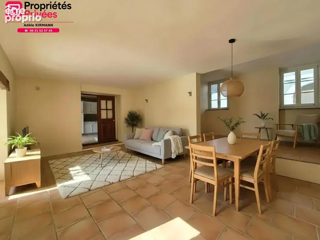 À vendre Collonges 01550 - Maison en pierre rénovée 4 chambres avec jardin et garage - photo 7