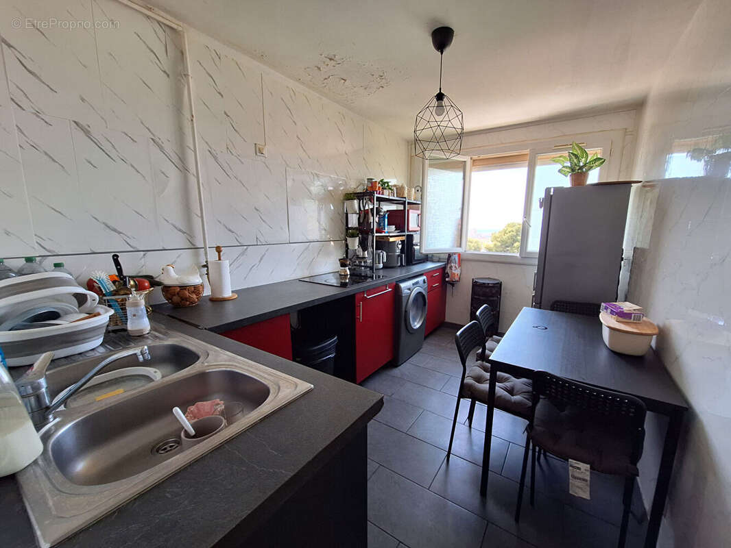 Appartement à MARSEILLE-14E