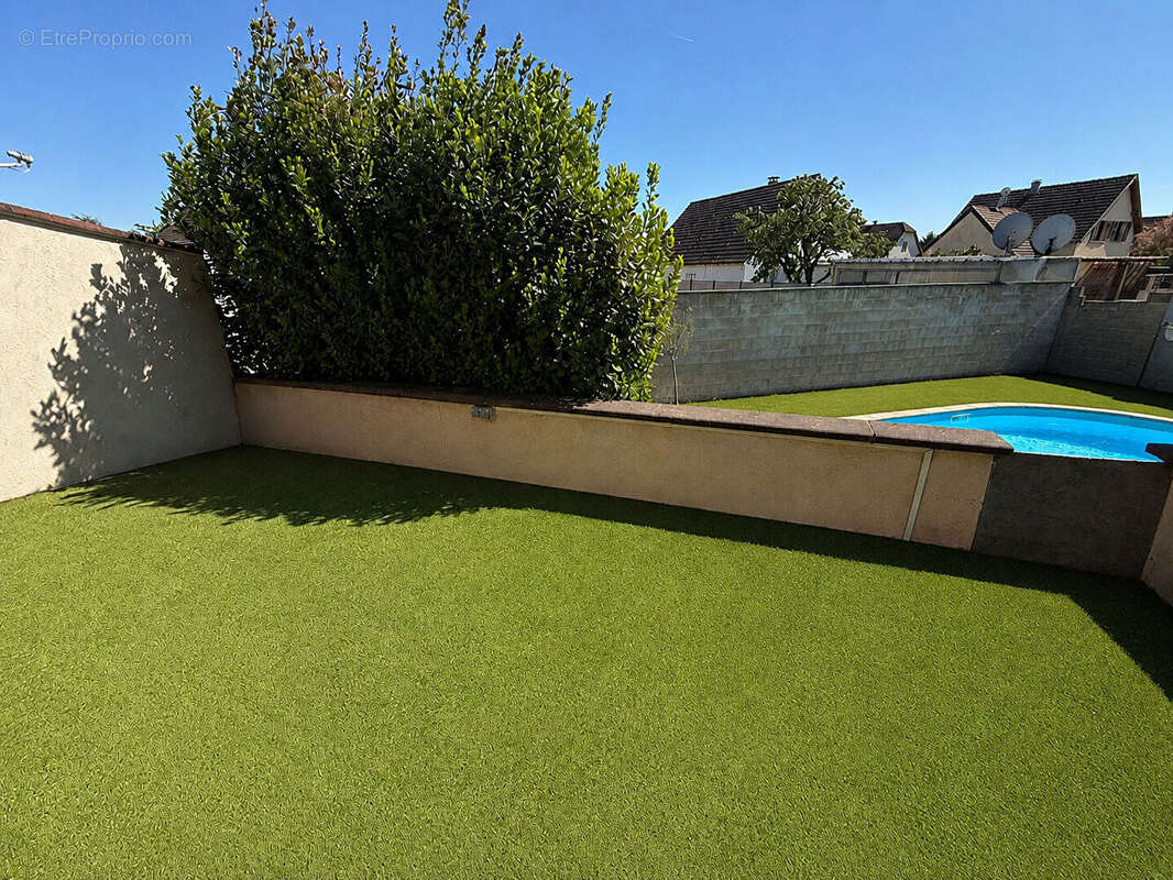 Maison familiale avec beaux volumes - Rustenhart - photo 2
