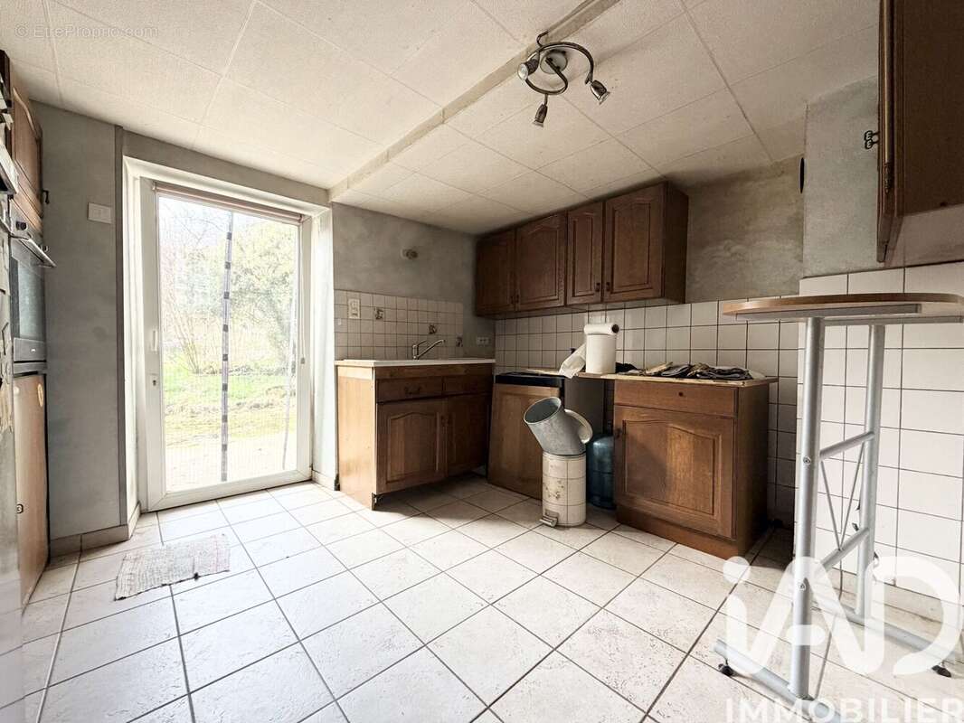Maison 102 m² à Avricourt  - photo 2