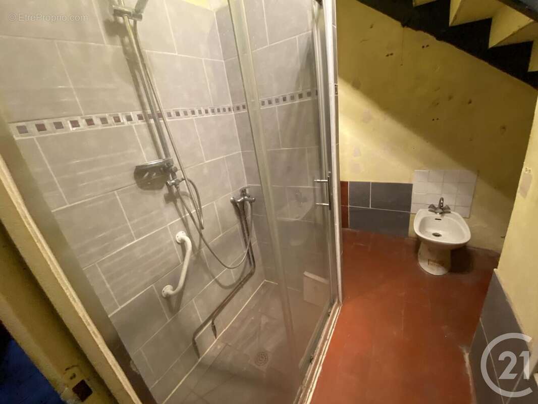 Maison 118 m² à Entrains-Sur-Nohain  - photo 9