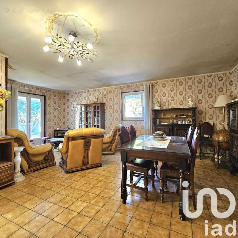 Photo 4 - Maison à LA COURONNE