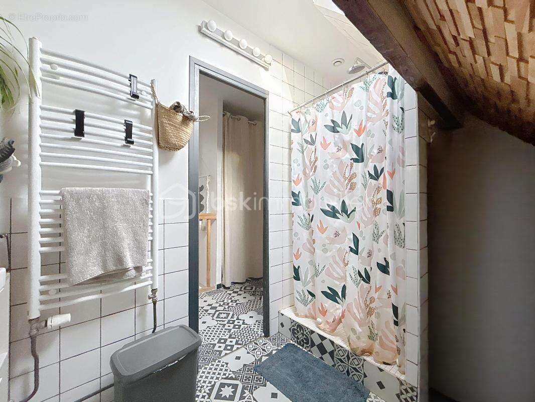 Maison à CORBEIL-ESSONNES