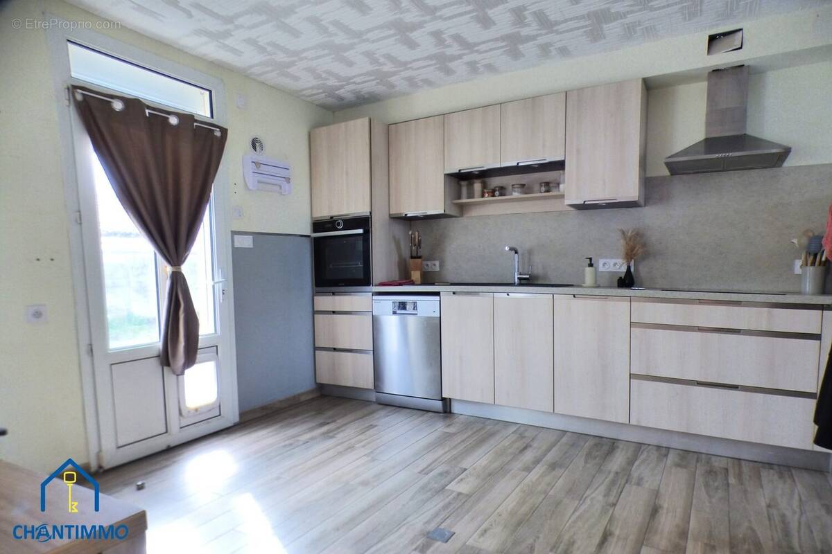 Maison à LE BOUPERE