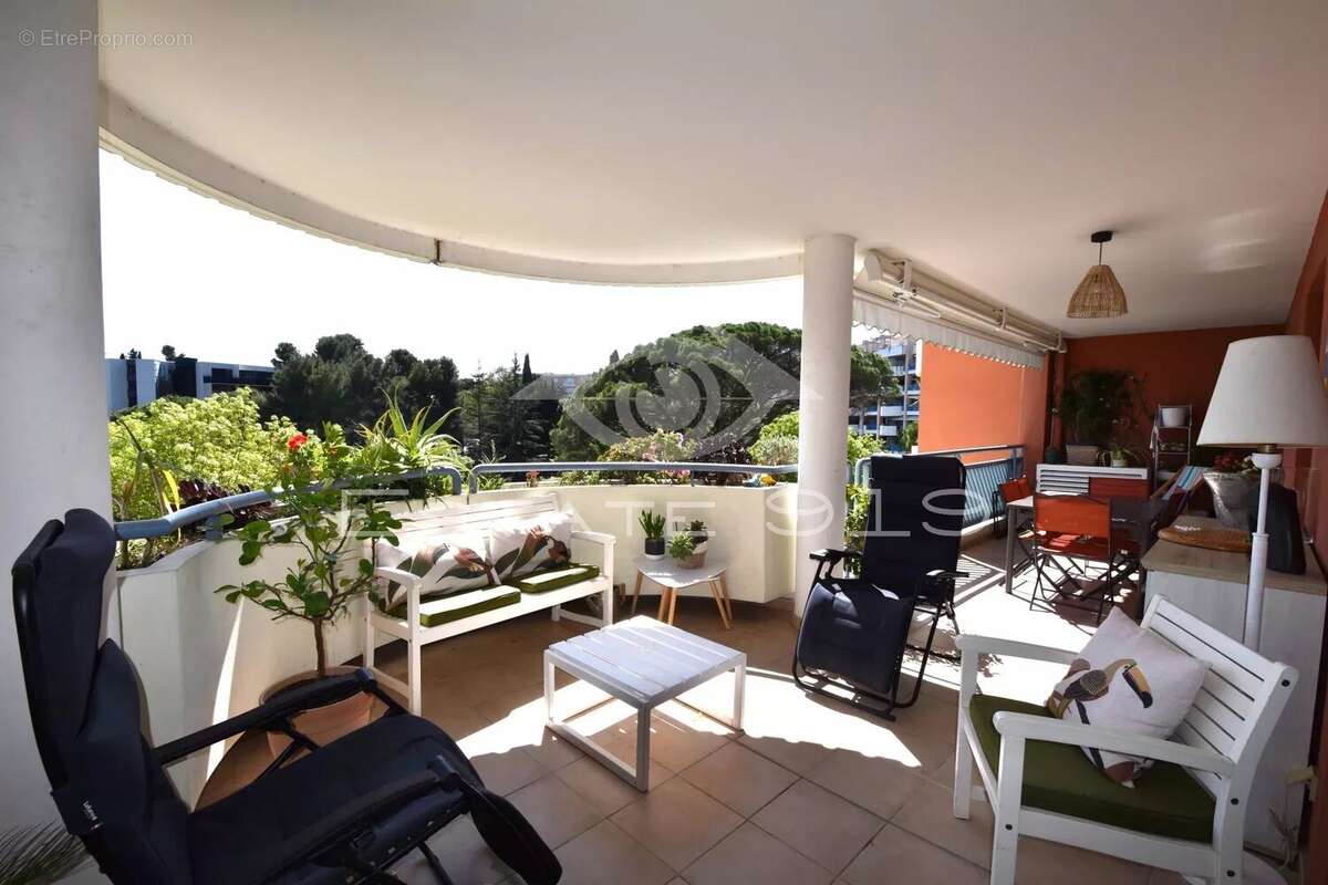 Appartement à CANNES