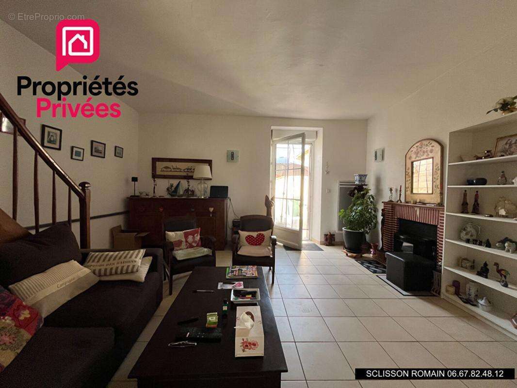 Maison de ville - Mortagne Sur Gironde -  91 m2 - commerces à pied - PRIX 148 990 HAI - photo 4