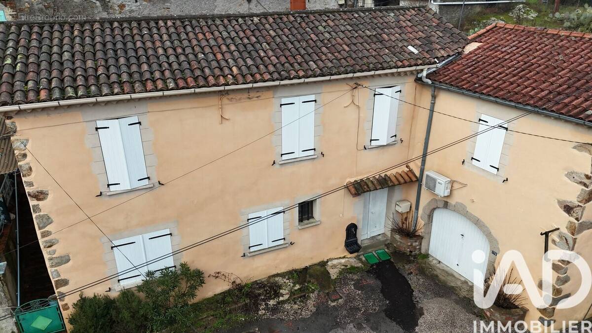 Photo 1 - Maison à ROBIAC-ROCHESSADOULE