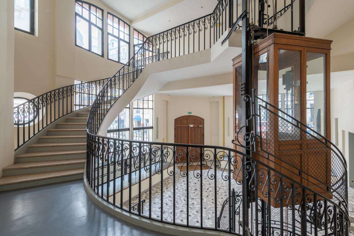 Appartement à PARIS-9E