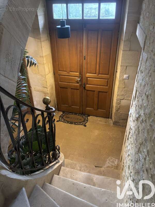 Maison 119 m² à Longues-Sur-Mer  - photo 8