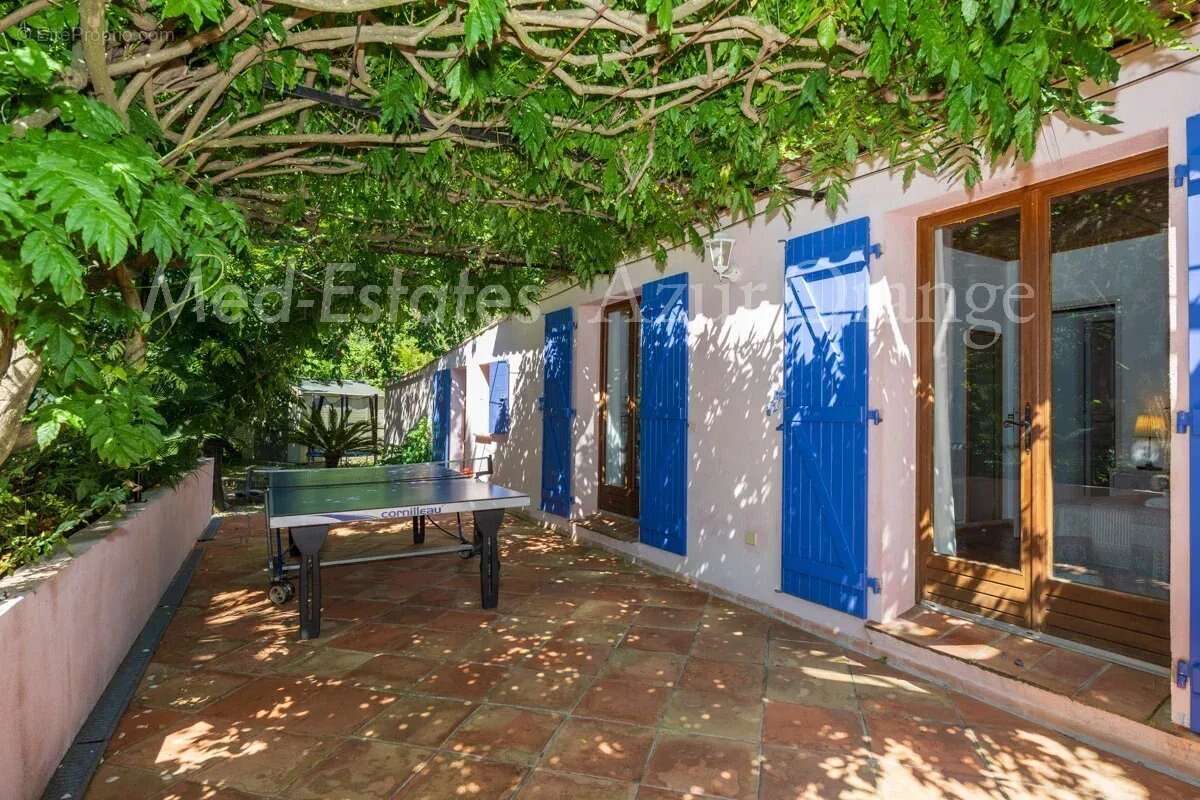 Maison tres soignée - centre à pieds - photo 10