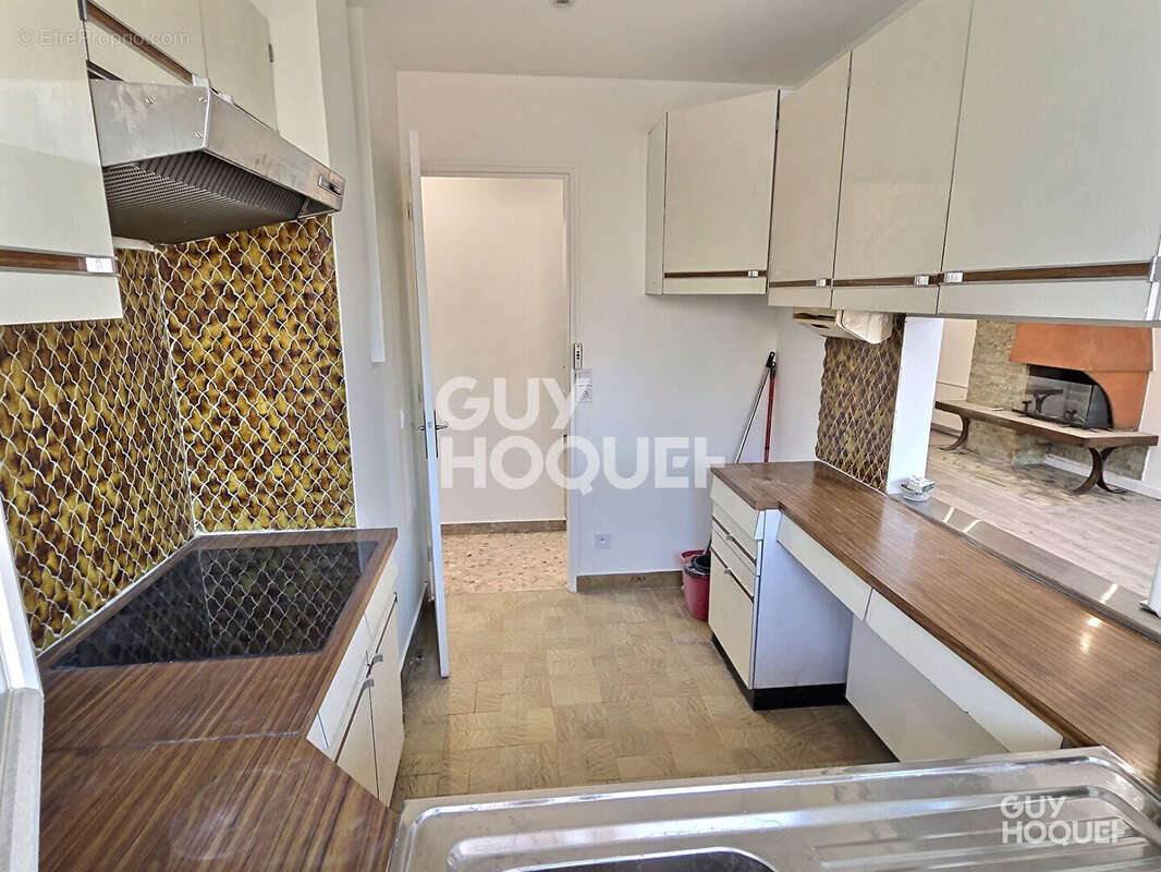 Appartement à MAISONS-ALFORT