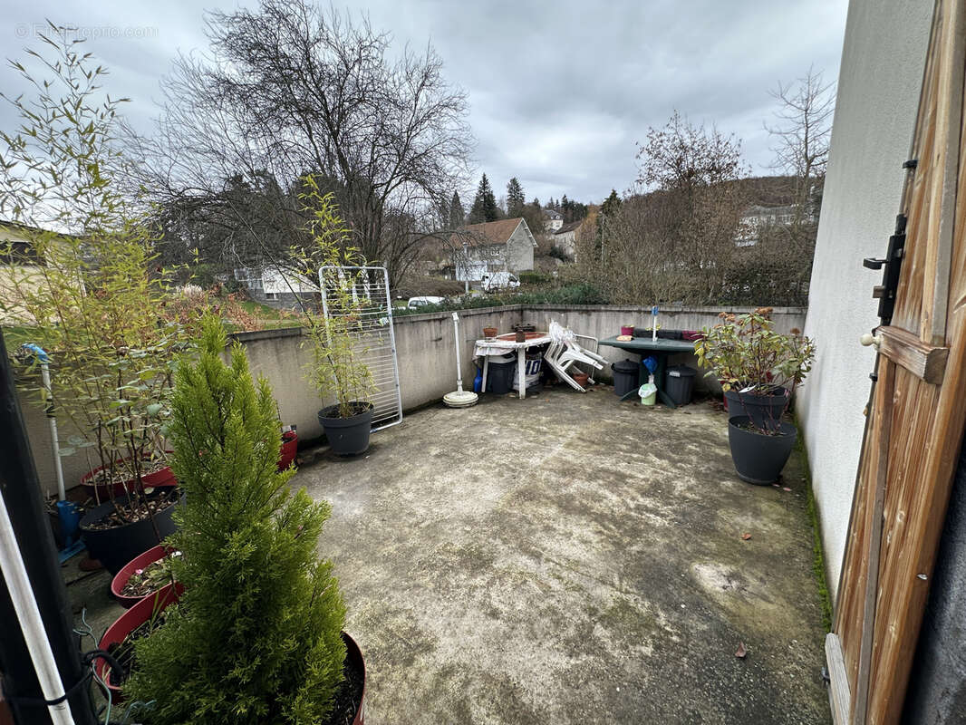 Appartement à MANZAT