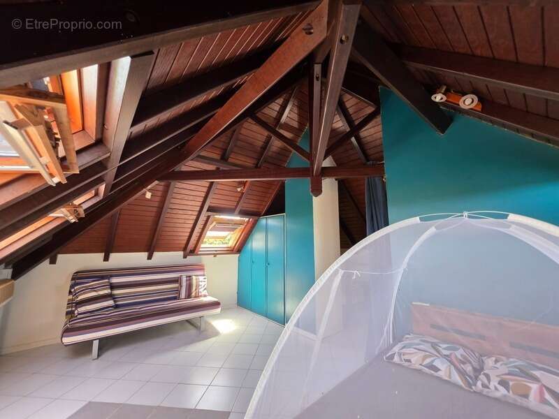 Maison à BAIE-MAHAULT