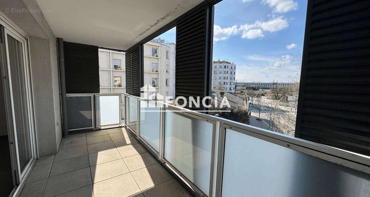 Appartement à LYON-7E