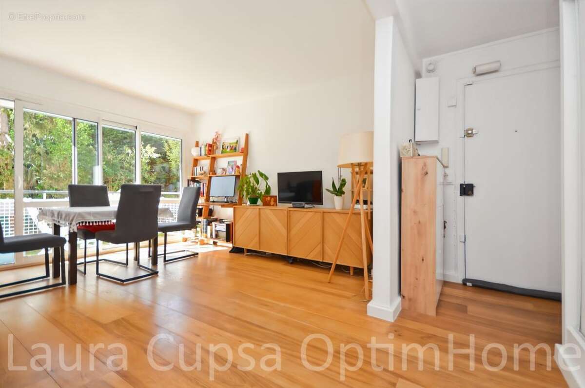 Sceaux - 8 min rer - 3/4 p - 65,67 m² - balcon - dernier etage - cave - parking libre dans residence fermee - photo 6