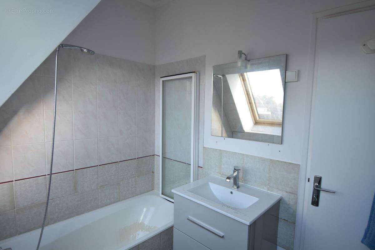 Appartement à COSNE-COURS-SUR-LOIRE