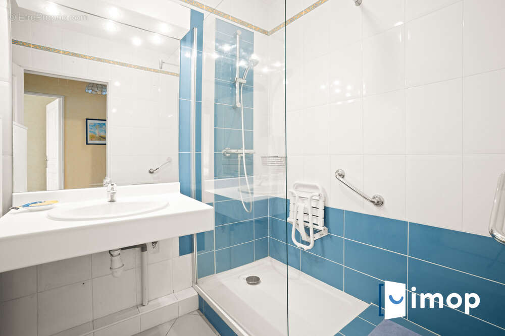 Appartement à TASSIN-LA-DEMI-LUNE