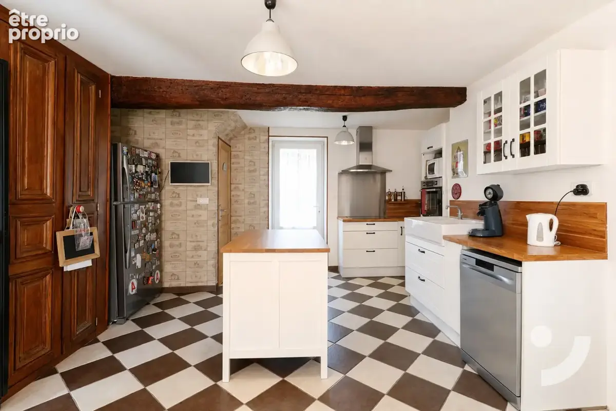 Grande maison familiale avec jardin, garage et terrasse - photo 3