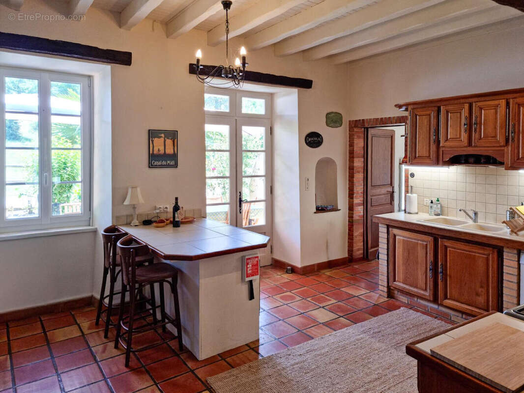 cuisine 2 - Maison à MIREPOIX