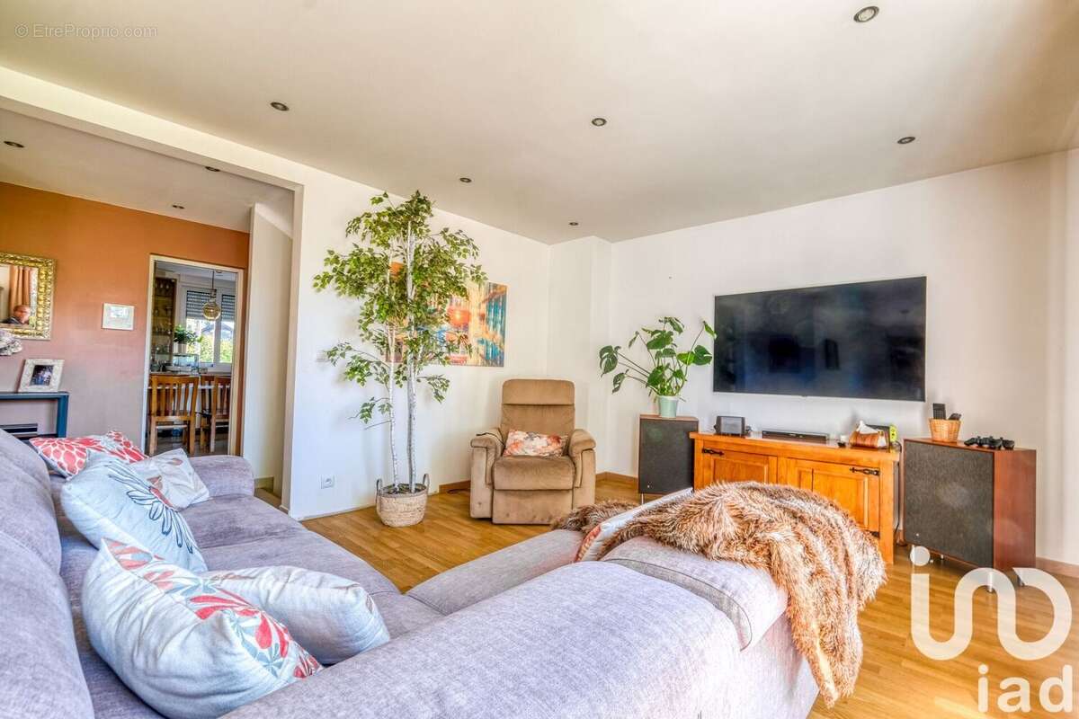 Photo 3 - Maison à LIVRY-GARGAN