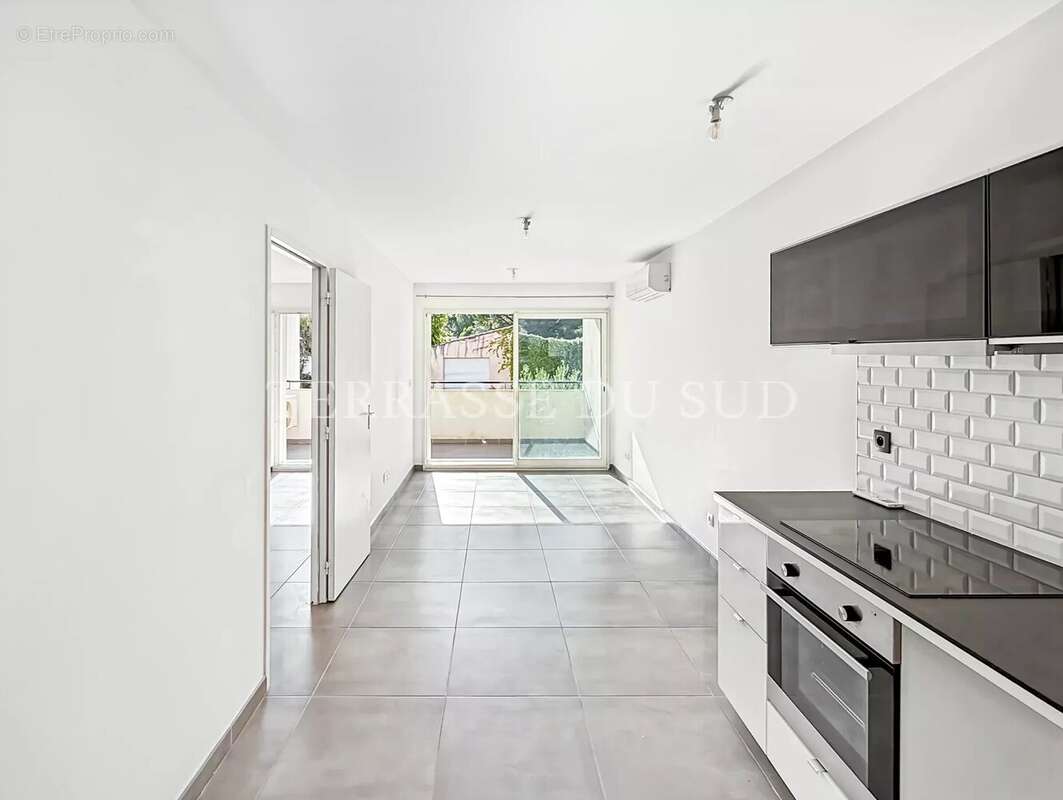 Vente Appartement 2 pièces, 37 m2 avec Terrasse - Les Caillols - Marseille 12 - photo 2