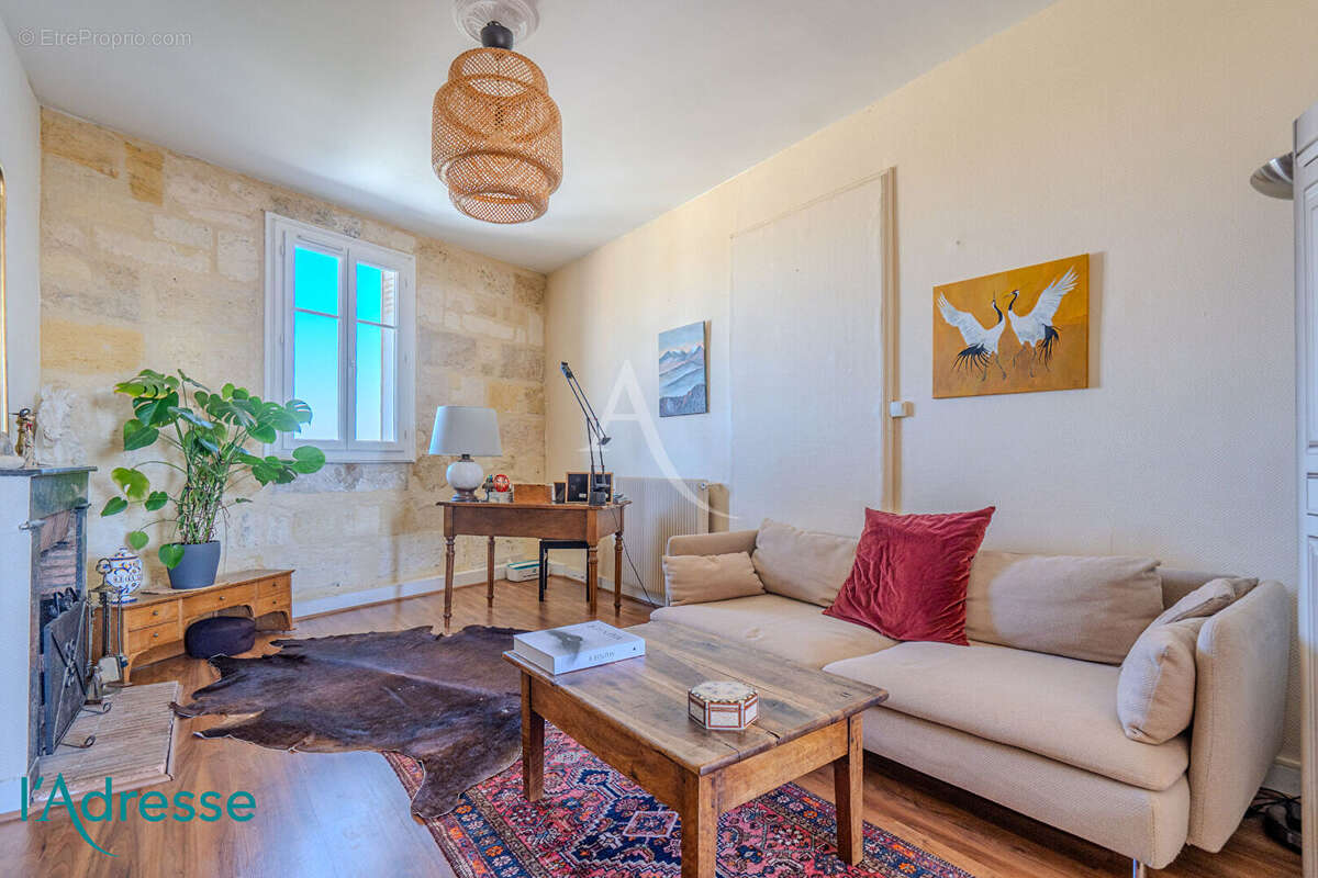 Appartement à BORDEAUX