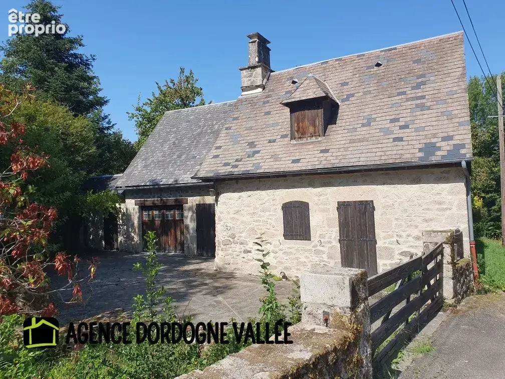 Maison à SAINT-CIRGUES-LA-LOUTRE