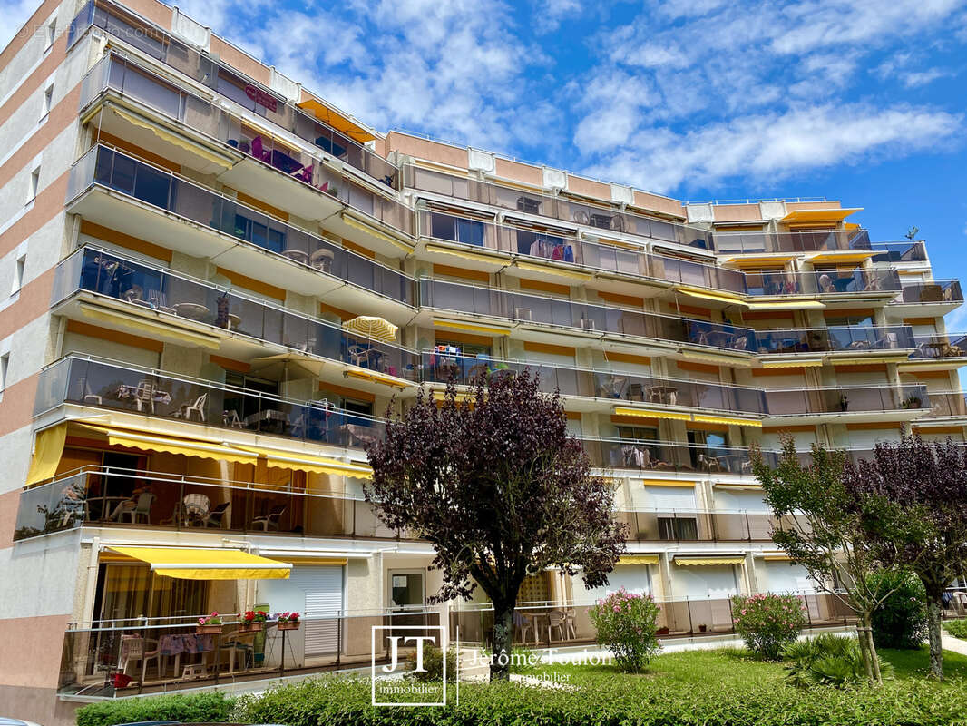 Appartement à VAUX-SUR-MER