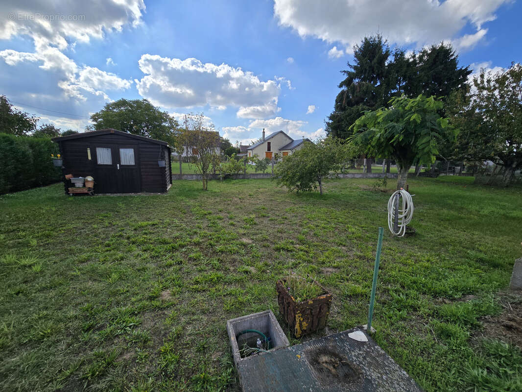 Maison à MONTLIVAULT