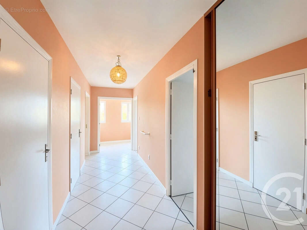 Appartement à GRIGNY
